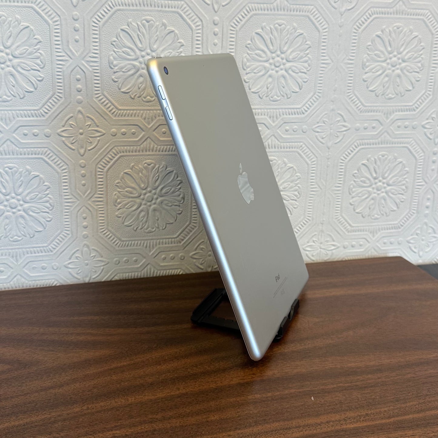 iPad 5e génération 32 Go WiFi Silver - Re-certifié