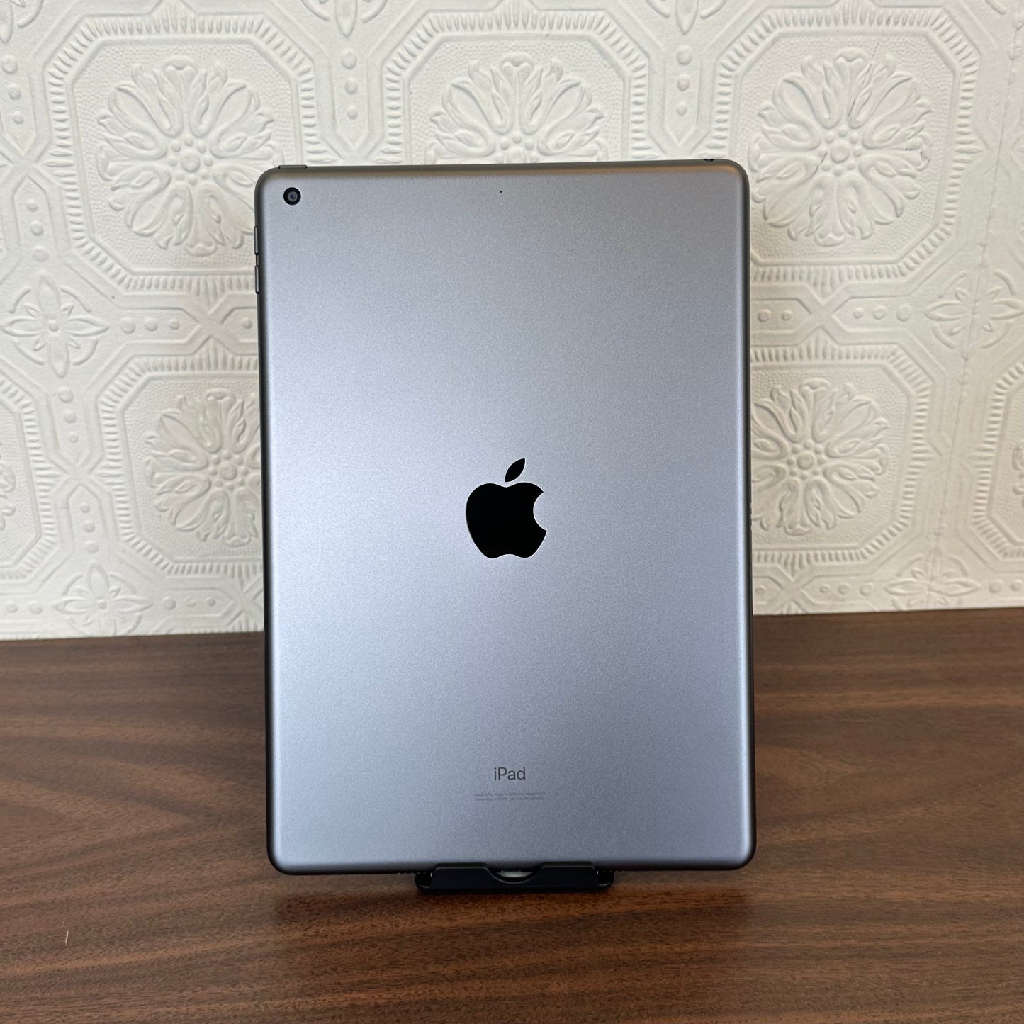 iPad 8e génération (2020) 32 Go WiFi - Gris sidéral - Reconditionné