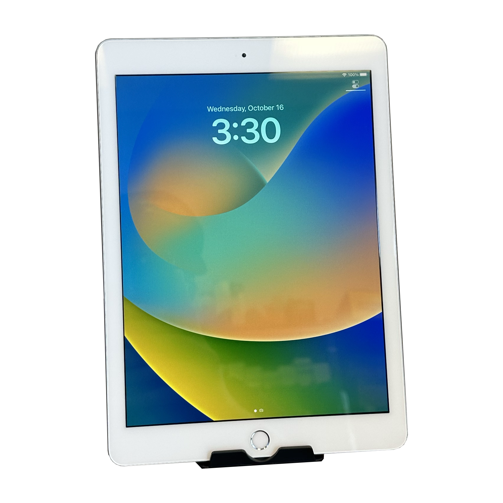 Apple iPad 5th Generation 32GB in outlets Silver