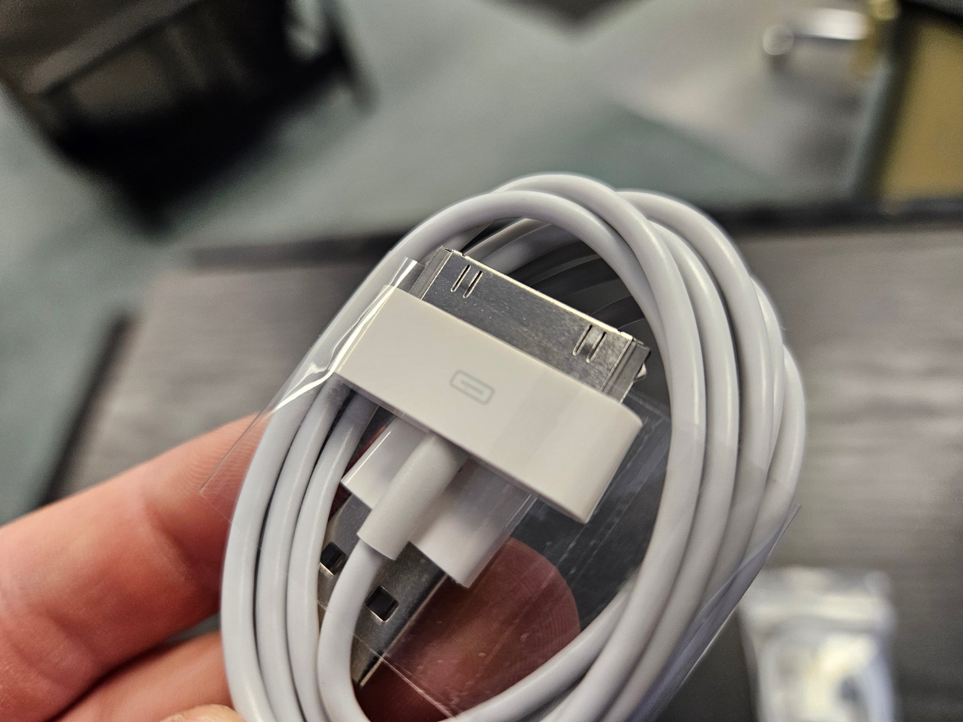 Old Style iPod/iPad Cable – Alexandria Customs - Main Image