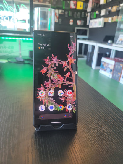 Google Pixel 6 128 Go - Obsidien - Remis à neuf - Débloqué (CA) 