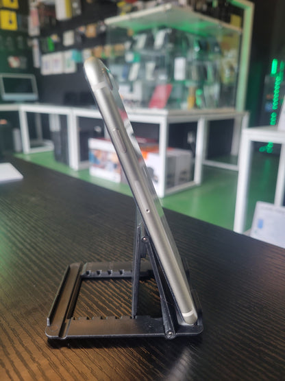 iPhone SE 3rd Gen, 64GB, Starlight - Refurbished - Unlocked (CA)