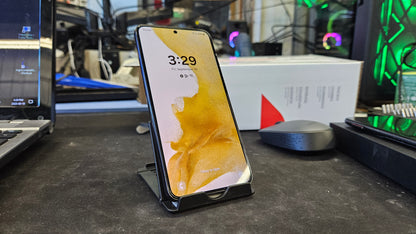 Samsung Galaxy S22 - 128 Go - Noir fantôme - Reconditionné (Déverrouillé) 