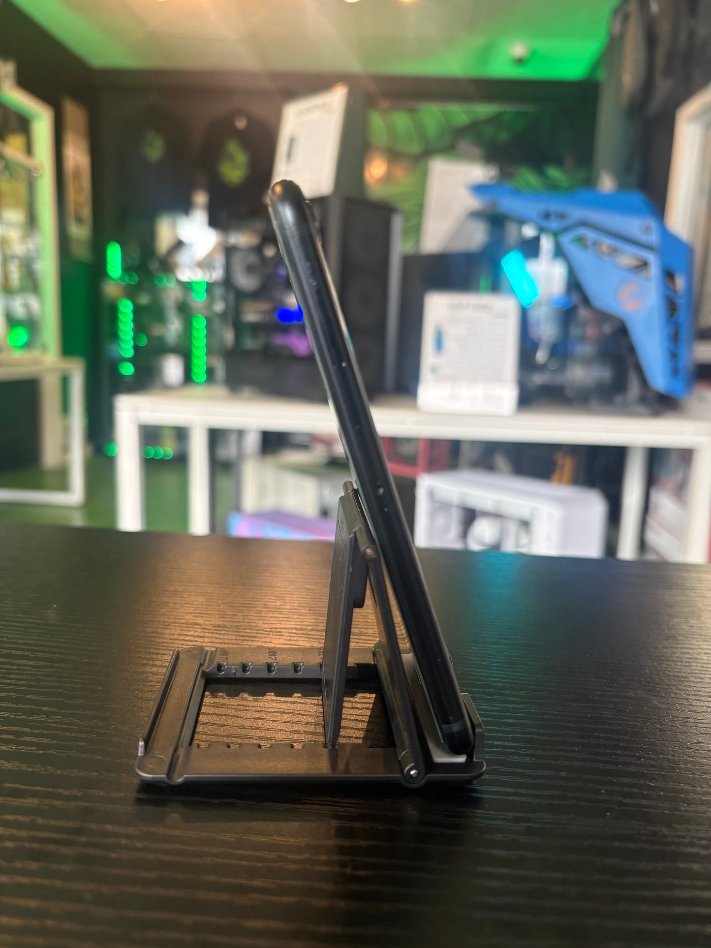 iPhone SE 3rd Gen, 64GB,  - Refurbished - Unlocked (CA)