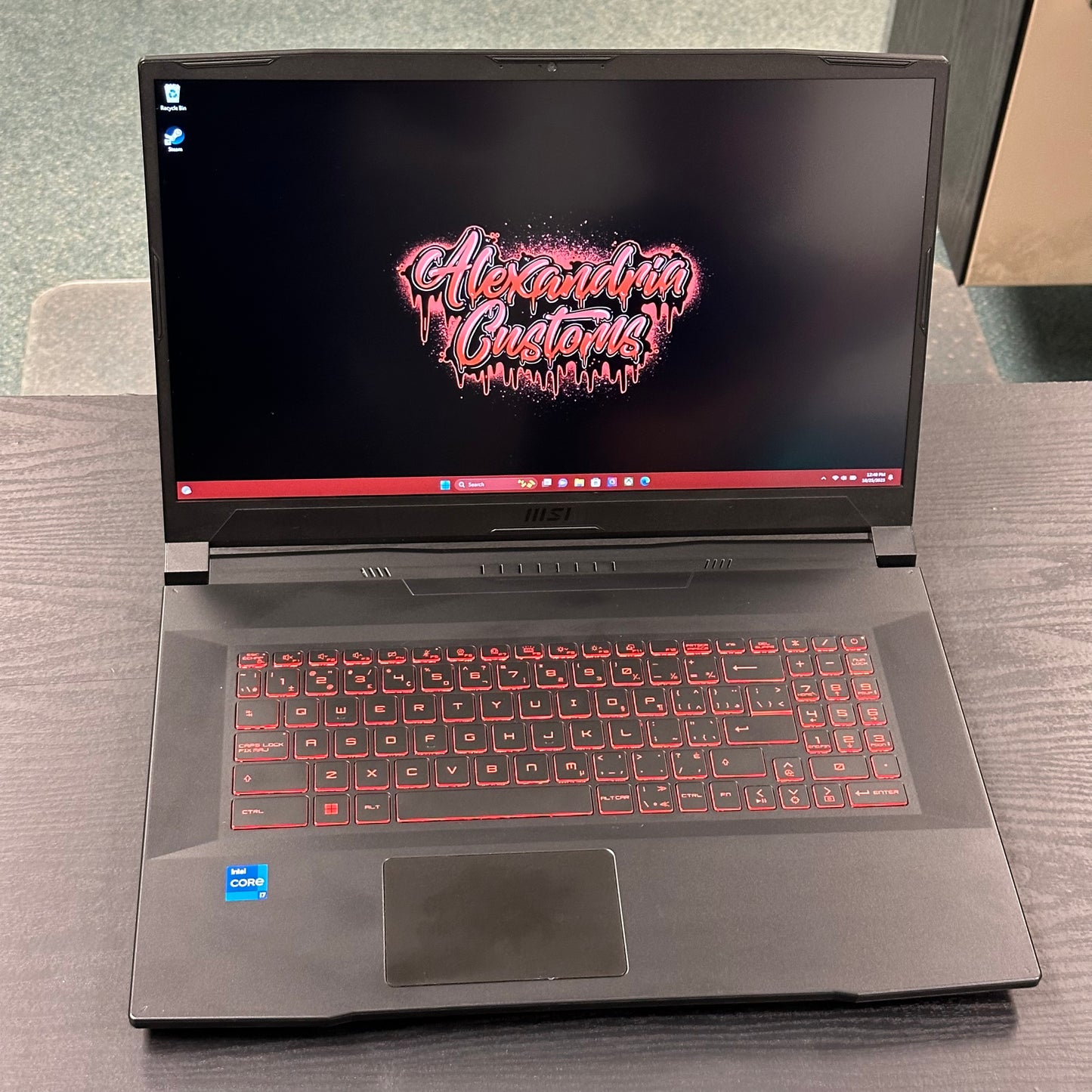 MSI KATANA GF76 11UD 17.3”1080P 144Hz Gaming Laptop