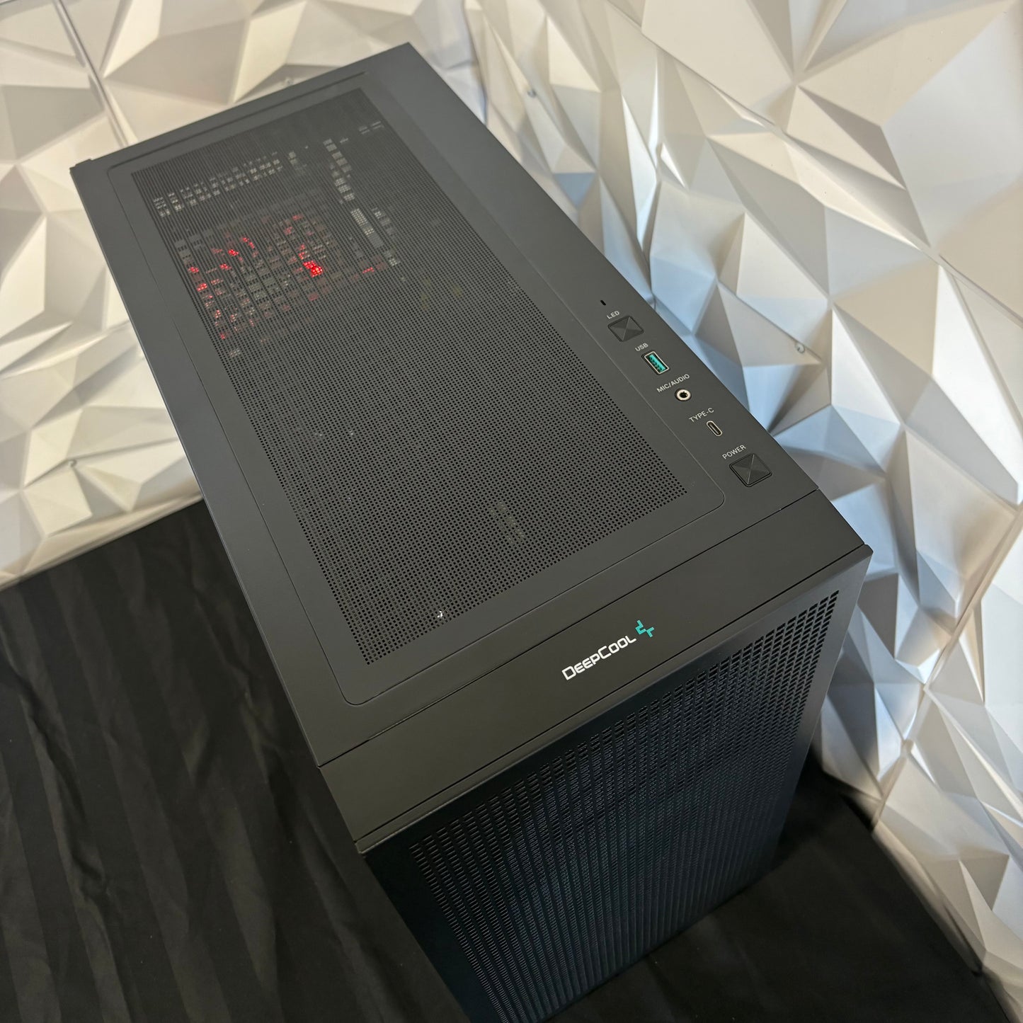CYBERNADE