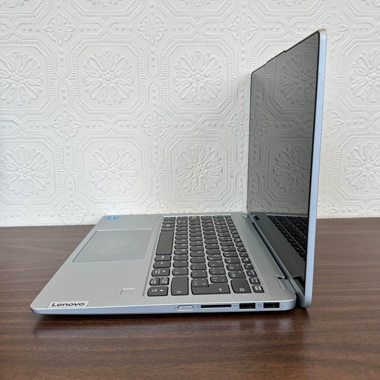 Ordinateur portable à écran tactile FHD Lenovo IdeaPad Flex 5 14" 60 Hz - Re-certifié