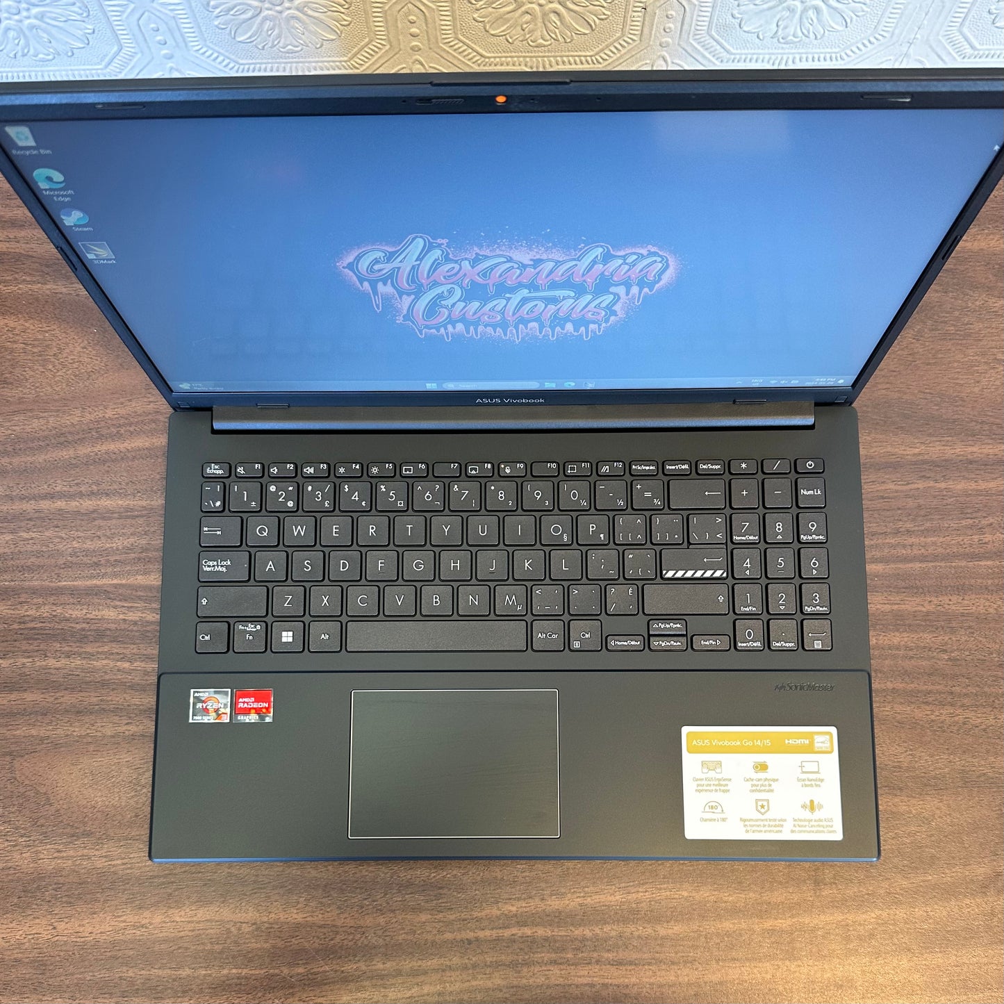 Laptop ASUS Vivobook Go 15.6" 60Hz FHD - Caja abierta