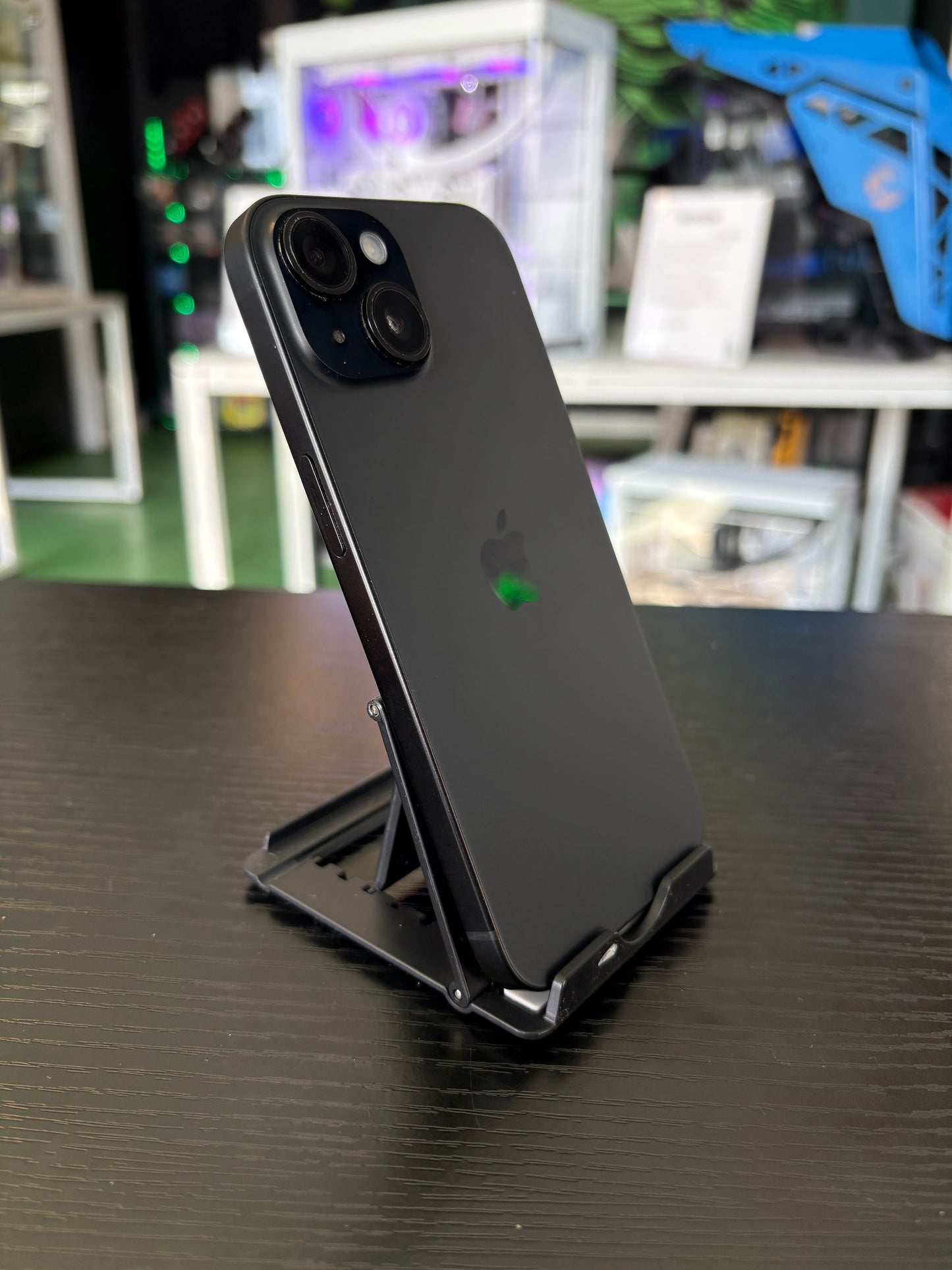 iPhone 15 - Black - Refurbished - 128GB Unlocked