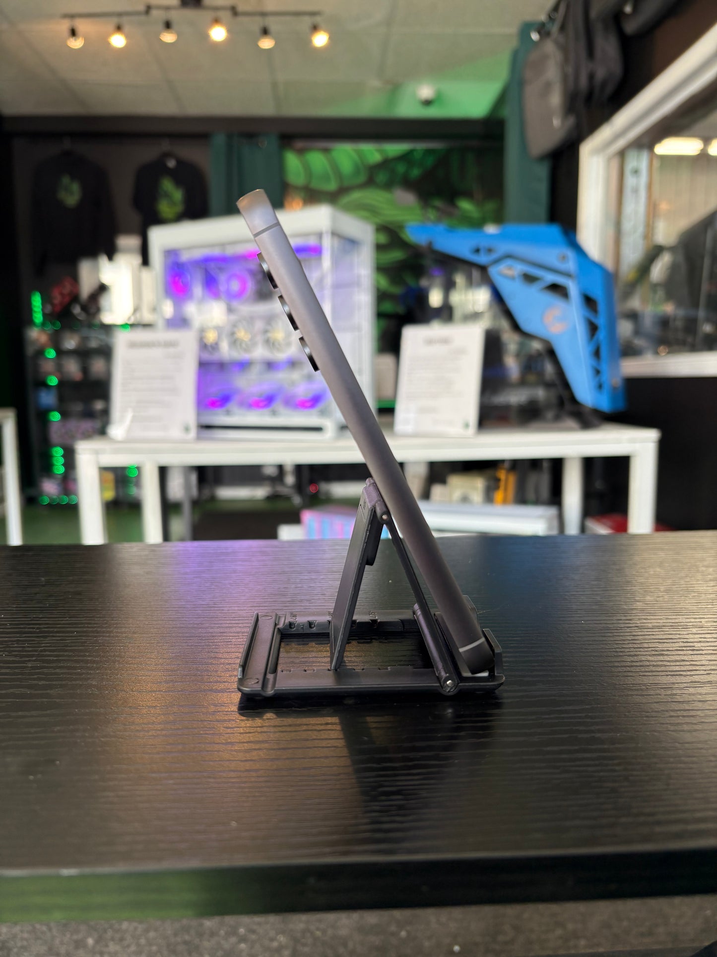 Samsung Galaxy S23 Fe 128GB - Graphite- Refurbished - Unlocked