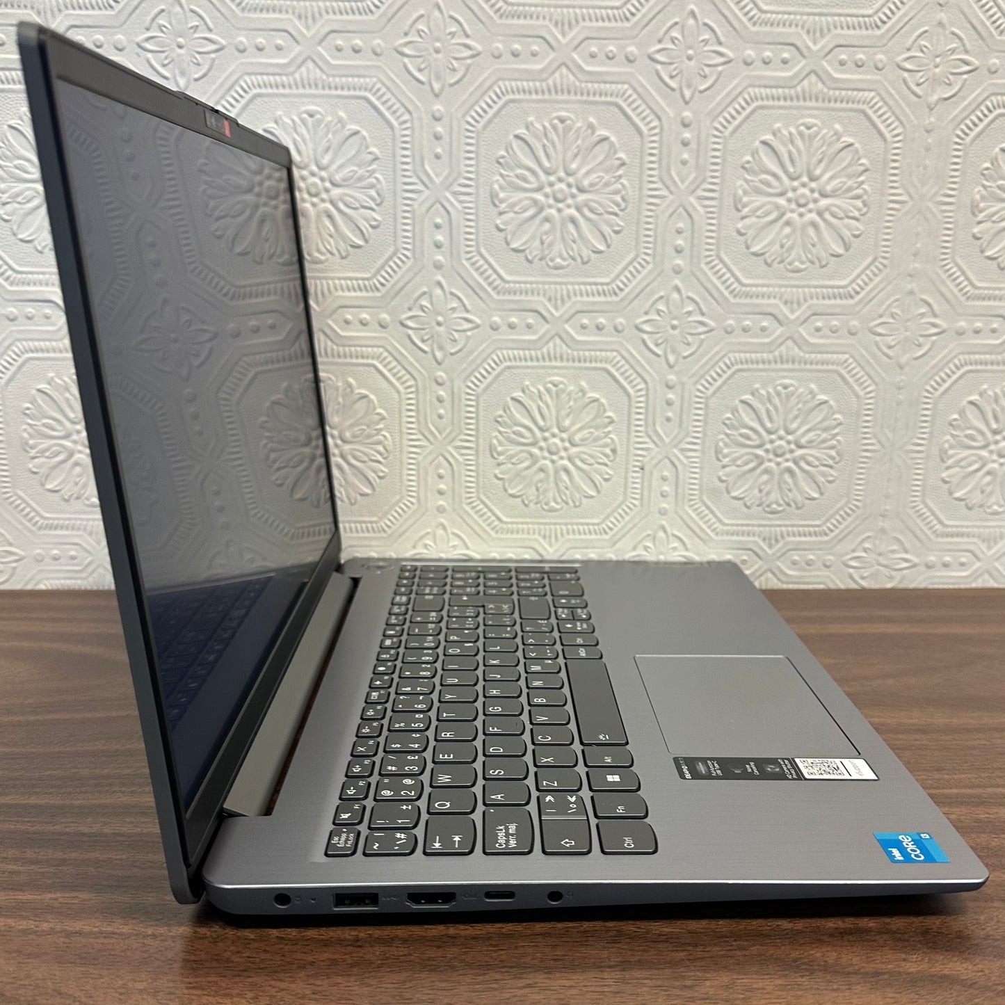 Lenovo IdeaPad 3 15.6" 60Hz 1080P Laptop - Re-Certified