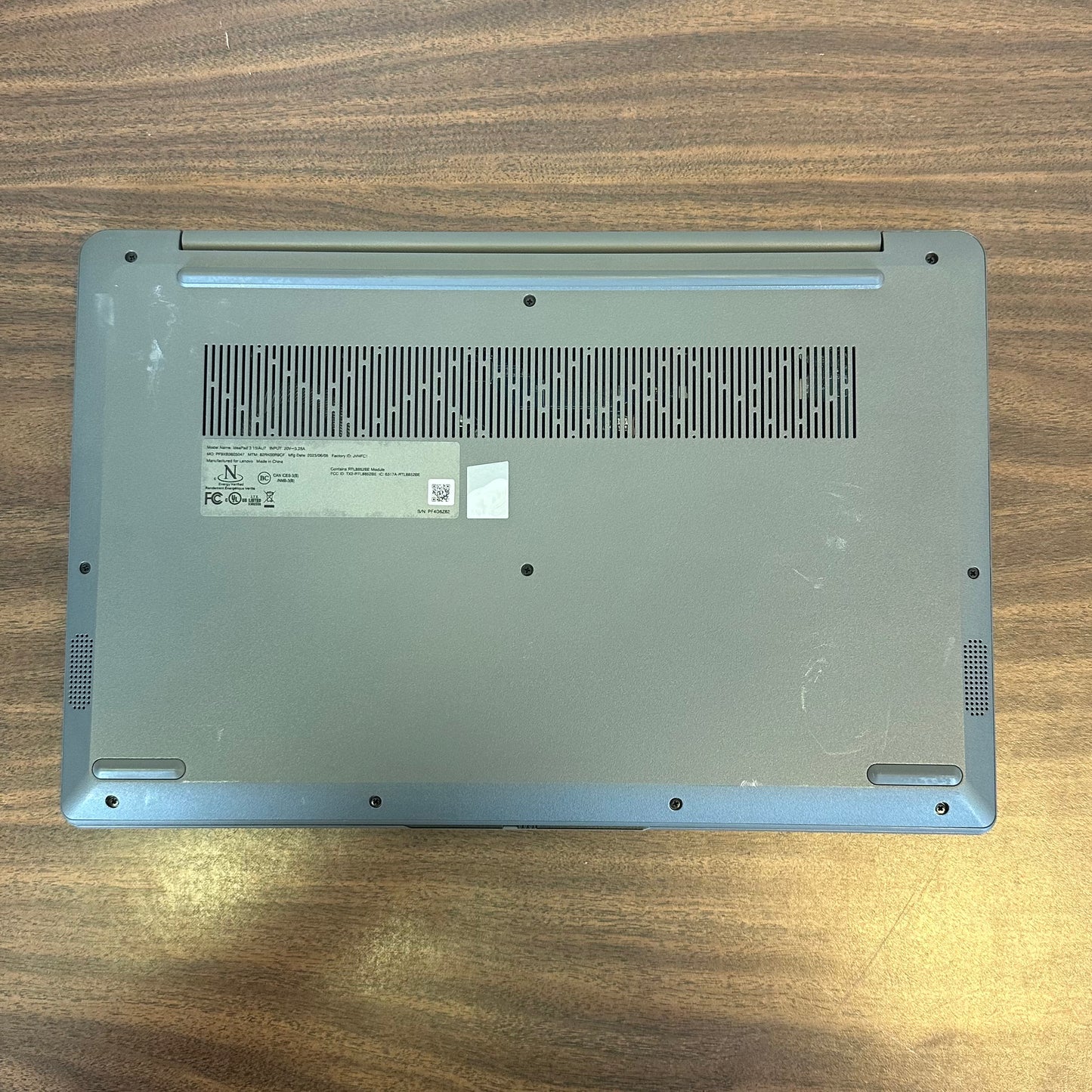 Lenovo IdeaPad 3i 15.6" FHD Laptop - Refurbished