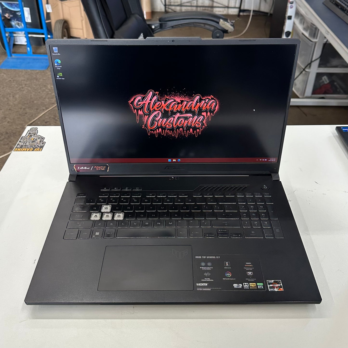 Ordinateur portable de jeu ASUS TUF A17 17,3" FHD 144 Hz - Remis à neuf