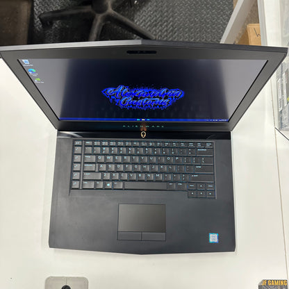 Portátil para juegos Alienware 15 R3 de 15,6", 60 Hz, 1080p - Reacondicionado