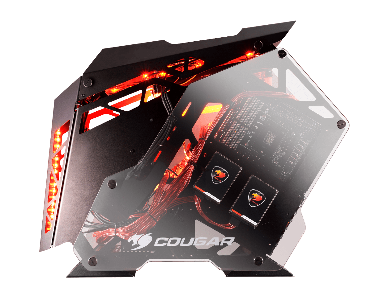 Cougar Conquer - Boîtier PC ATX exotique