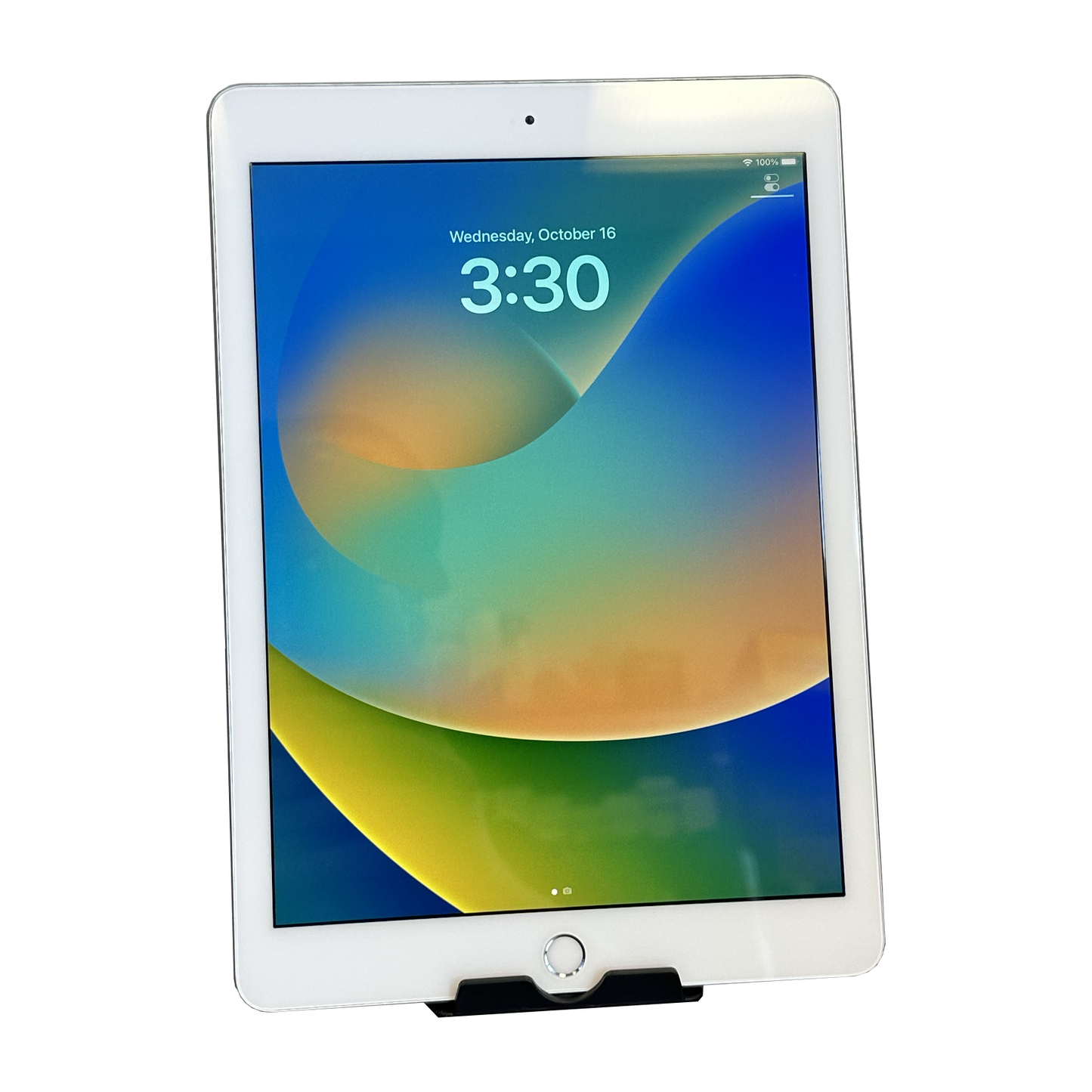 iPad 5th Generation 32GB WiFi Silver- Re-Certified