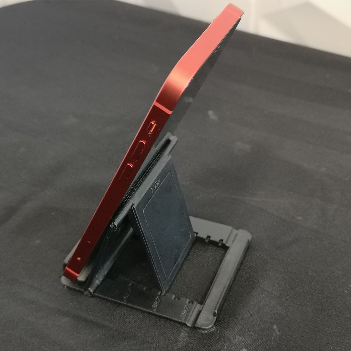 iPhone 12 - 128GB - Red - 87% Battery Health - Refurbished
