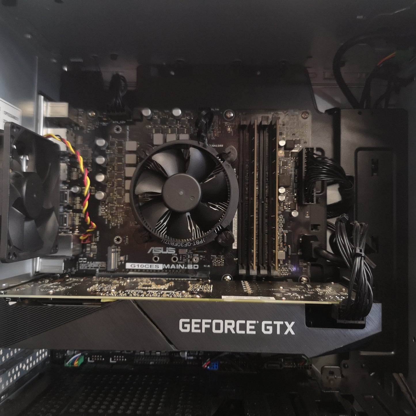 Asus Refurbished Pre-Built Gaming PC