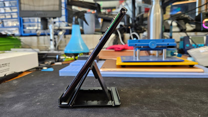 Samsung Galaxy S23 128GB - Phantom Black - Refurbished - Unlocked (CA)