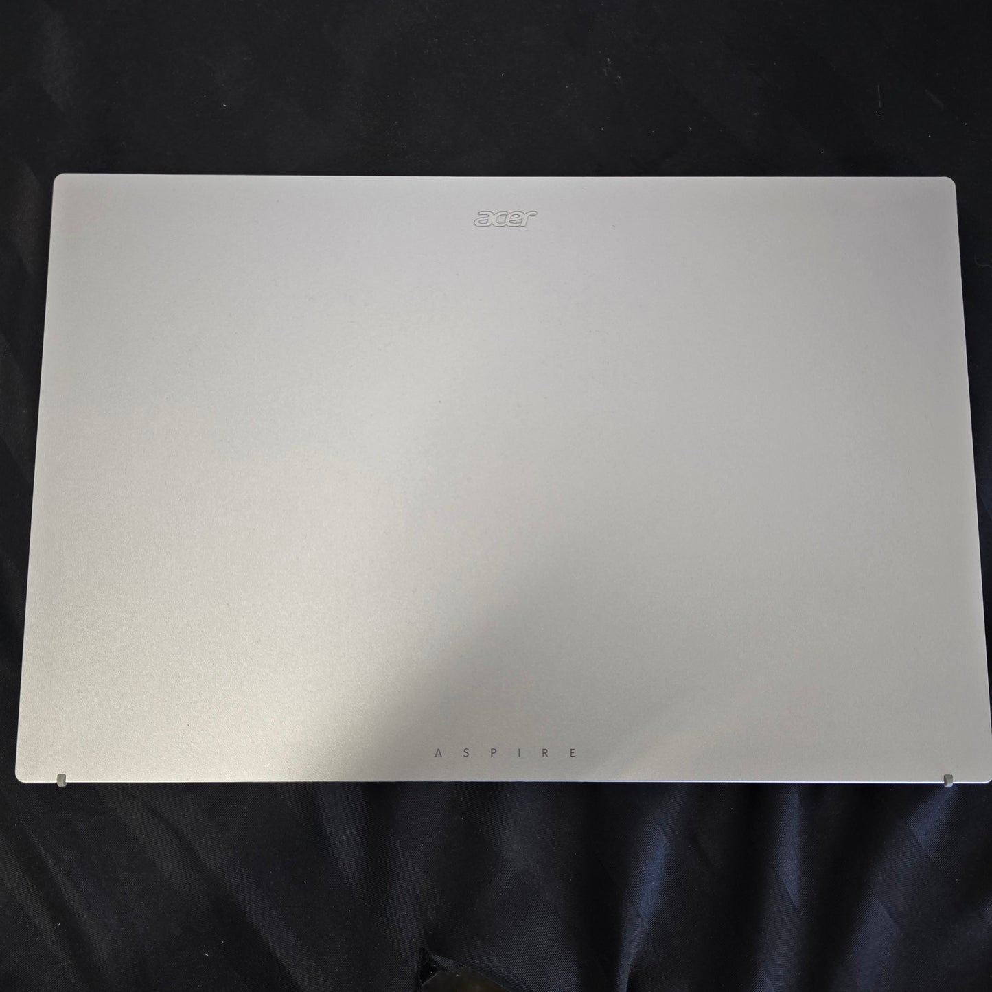 Acer Aspire Go 15 15.6" 60Hz 1080P Pure Silver Laptop - Re-Certified