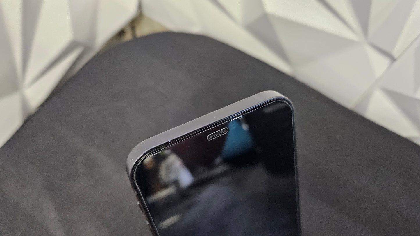 iPhone 12 - Black - Refurbished - 64GB - Unlocked