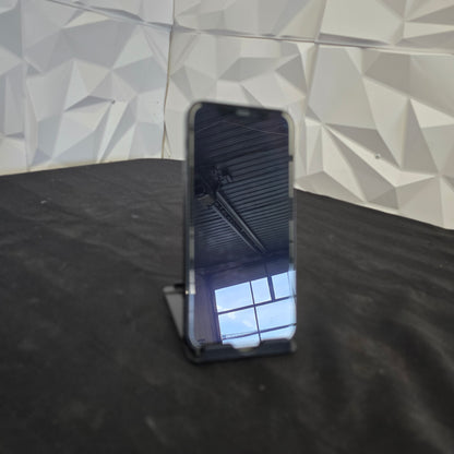 iPhone 12 - Black - Refurbished - 64GB - Unlocked