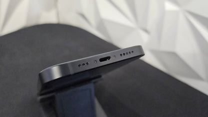 iPhone 12 - Black - Refurbished - 64GB - Unlocked