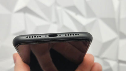 iPhone 11 64GB Black - Refurbished - New Extended Battery