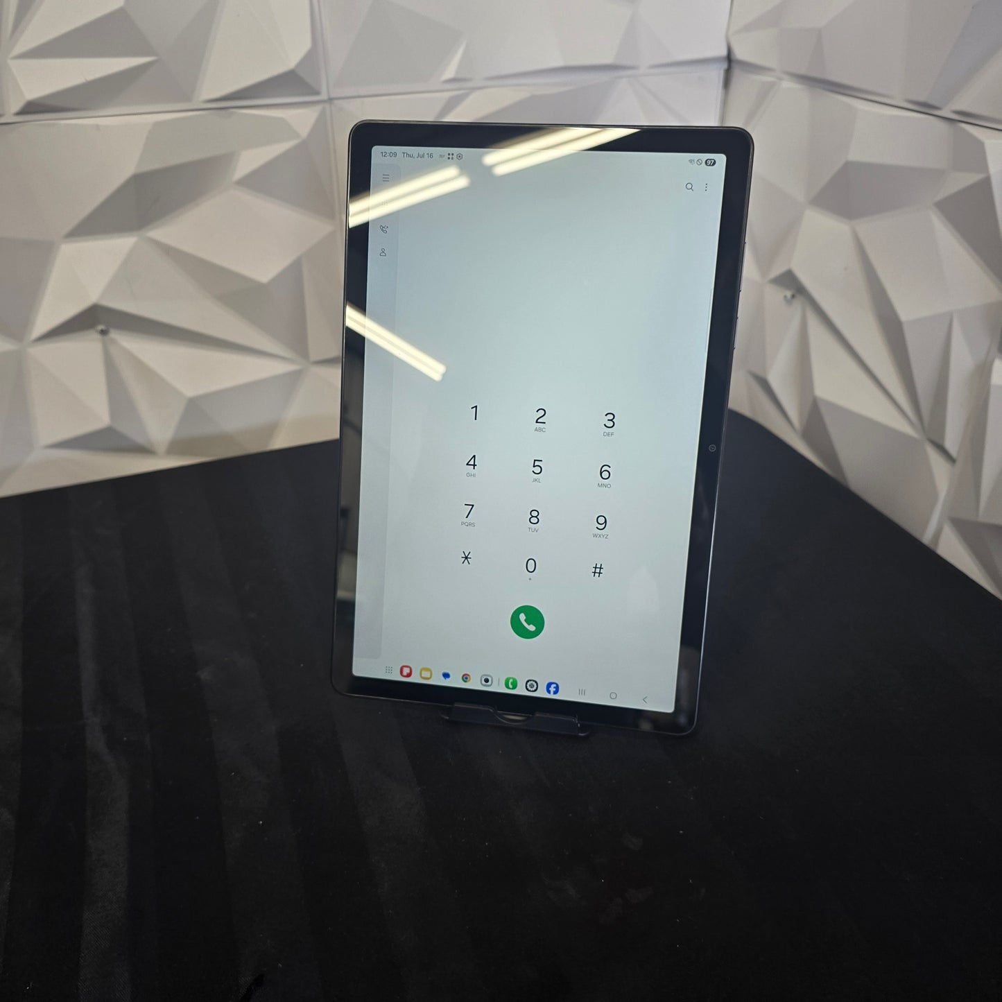 Samsung Galaxy Tab A11+ (Plus) 11" - 128GB - 5G - Grey