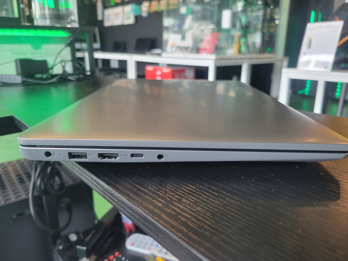Lenovo IdeaPad Slim 3