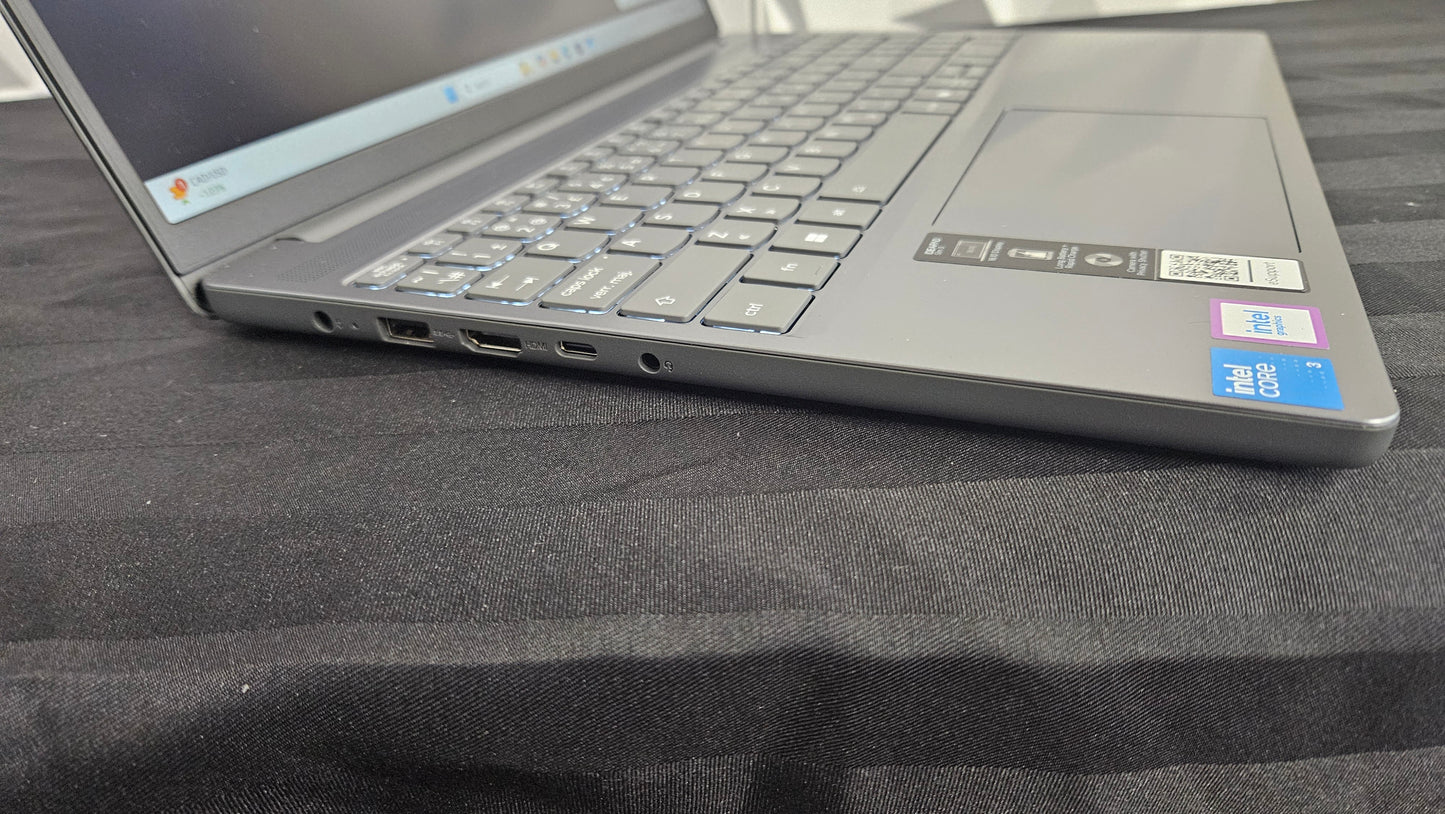 Lenovo IdeaPad Slim 3i 15.6" FHD Laptop - Open Box - Palm Skin