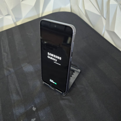 Samsung Galaxy S23 Fe 128GB - Refurbished - Unlocked