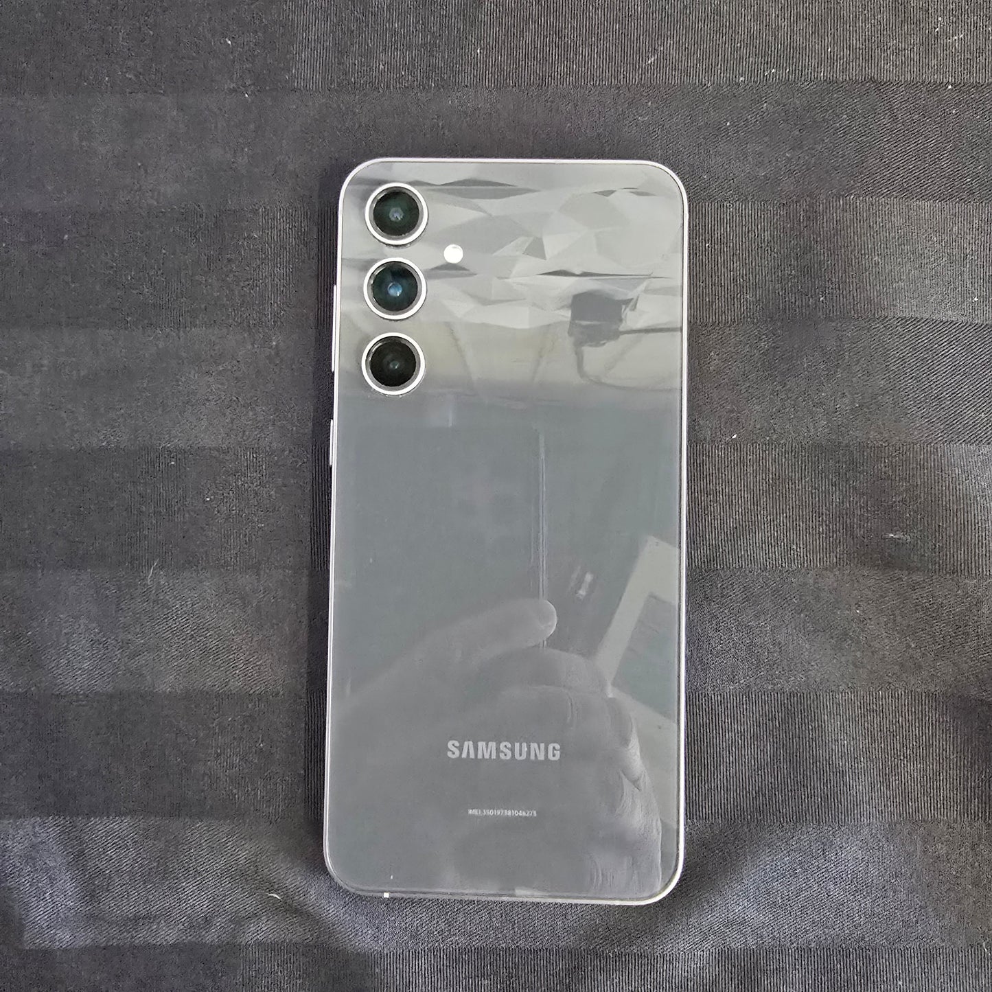 Samsung Galaxy S23 Fe 128GB - Refurbished - Unlocked