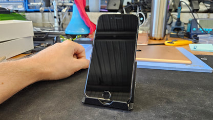 iPhone SE 3rd Gen 64GB Midnight - Refurbished - NO TOUCH ID - Unlocked (CA)