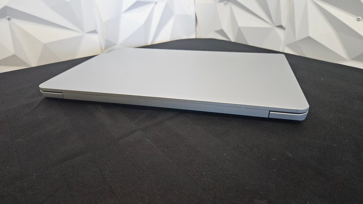 Lenovo Ideapad 1i - Pentium Silver - 12GB DDR4 - 128GB - New