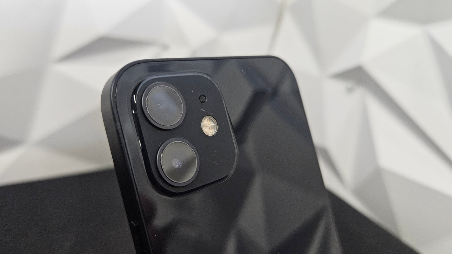 iPhone 12 - Black - Refurbished - 64GB - Unlocked