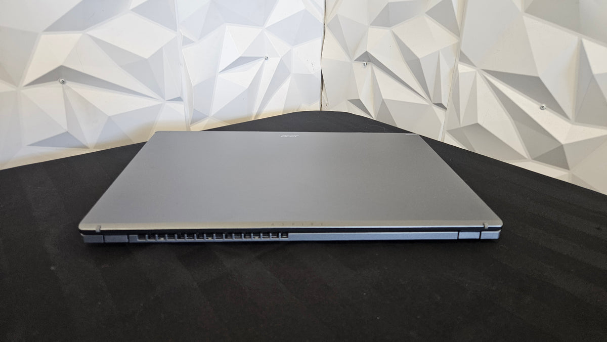 Acer Aspire 3 15 - Ryzen 7 - 16GB RAM - 500GB SSD - Refurbished