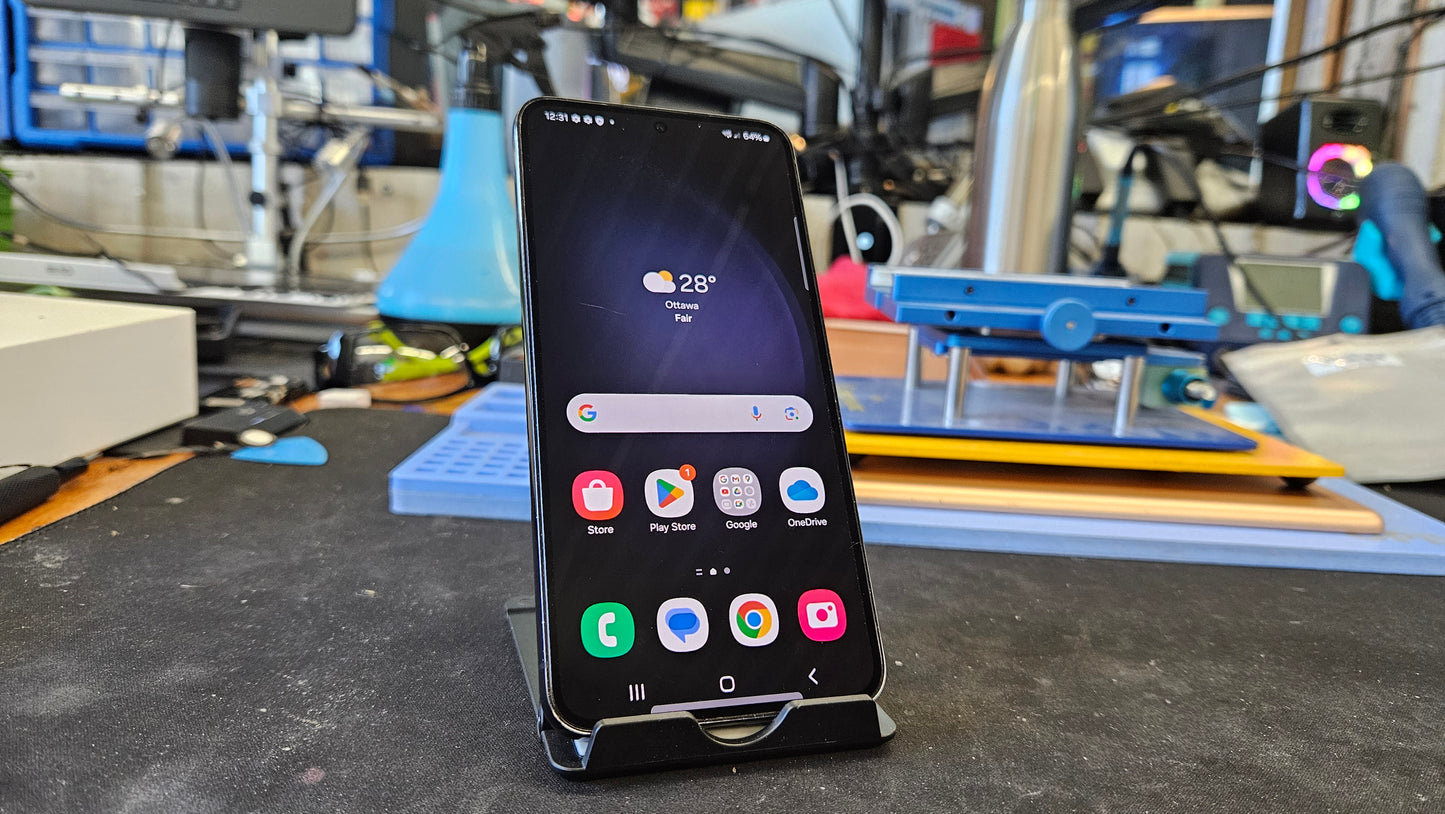 Samsung Galaxy S23 128GB - Phantom Black - Refurbished - Unlocked (CA)